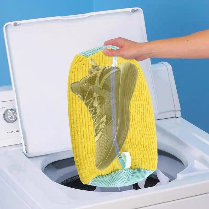 MagicWipe™ Shoe Wash Bag